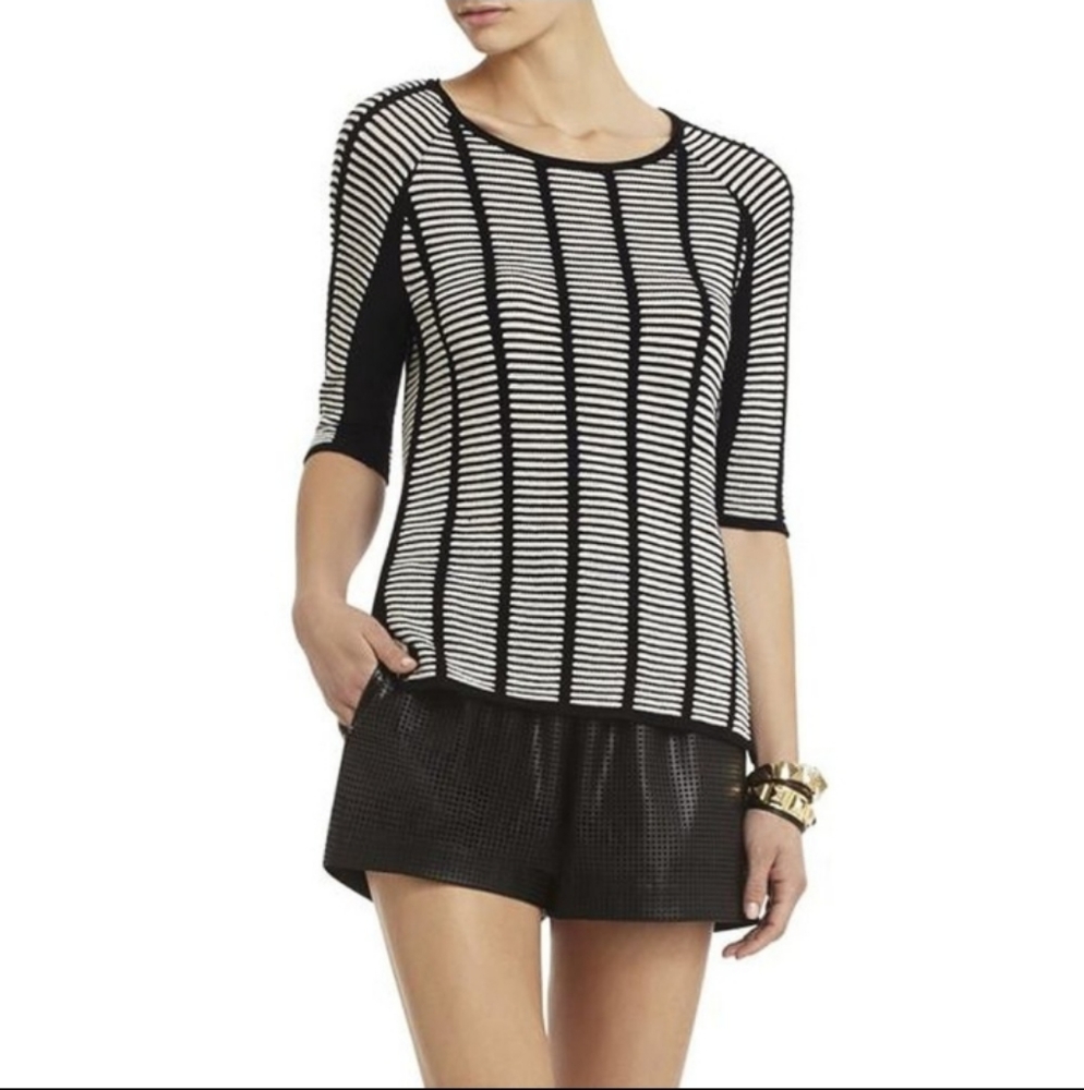 Bcbgmaxazria Shelby Boxy Pullover Shirt. S.